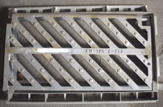 BS En124 Standard Ductile Iron Casting Water Channel Gratings, Gully Top Gratings